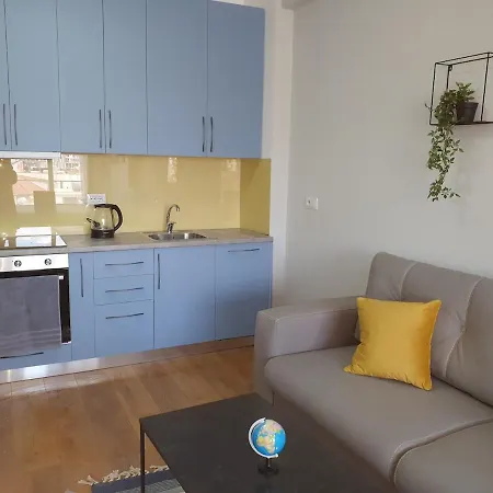 Διαμέρισμα Executive Medreseja Ac Lift Wifitv Balcony *