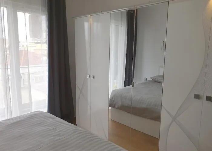 Apartamento Executive Medreseja Ac Lift Wifitv Balcony *
